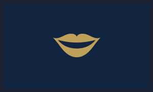 Animated smiling lips icon